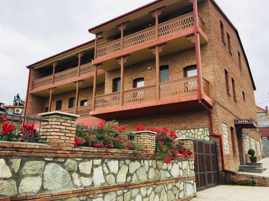 Hotel Sweet Home Telavi Exterior photo